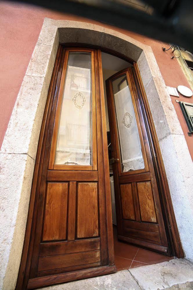 Il Gelsomino Taormina Center Apartment Luaran gambar