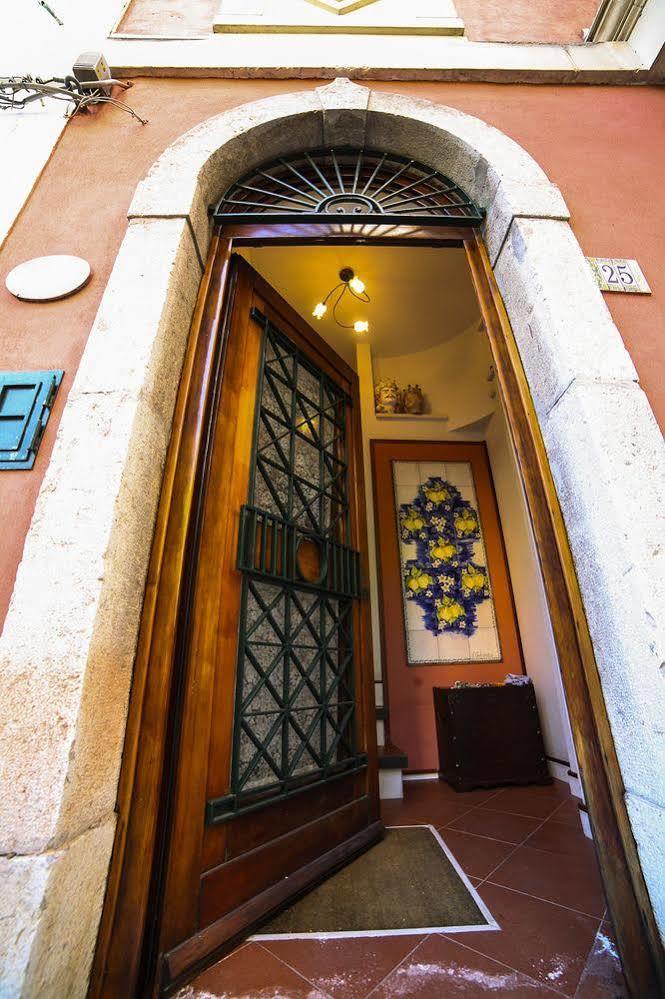 Il Gelsomino Taormina Center Apartment Luaran gambar